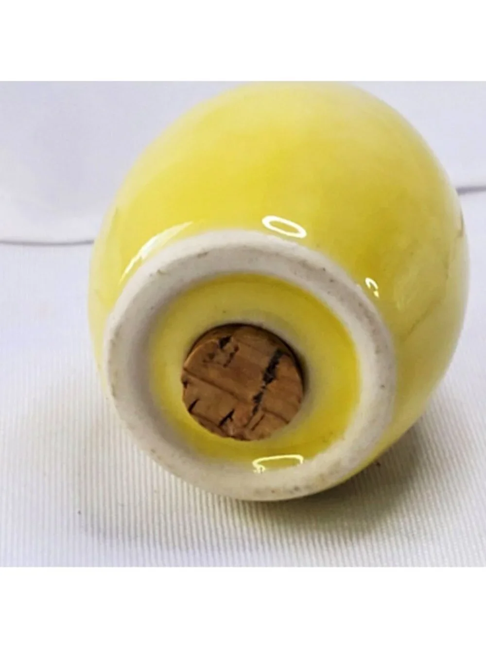 VTG Yellow Egg Ceramic Salt Shaker With Cork Stopper 2.25